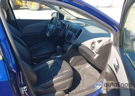 2013 Chevrolet Sonic Ltz Auto z USA, uszkodzony, nr VIN 1G1JE6SB3D4208212